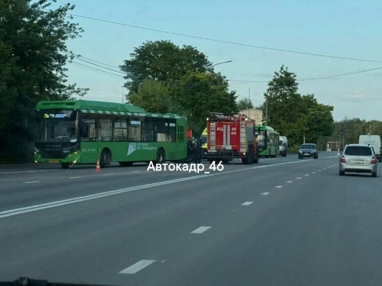 В Курске байкер влетел в «Волгабас»