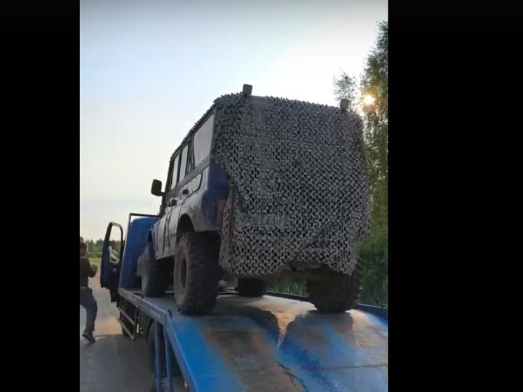 В Ярославской области члены «Русской общины» чуть не сгорели в машине на трассе М8