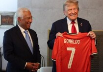 Легенда мирового футбола Криштиану Роналду сделал президенту США Дональду Трампу необычный подарок