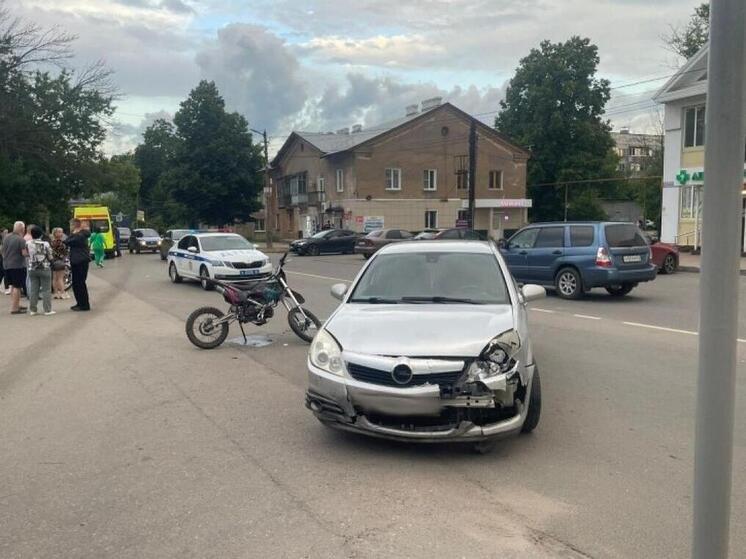 Подросток на питбайке пострадал в ДТП с Opel на улице Связи в Рязани