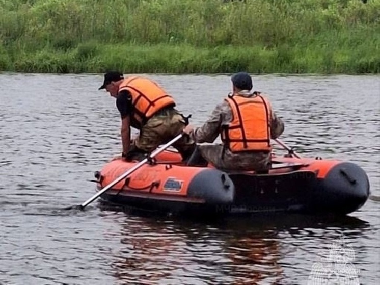В ЕАО найден утонувший в озере парень
