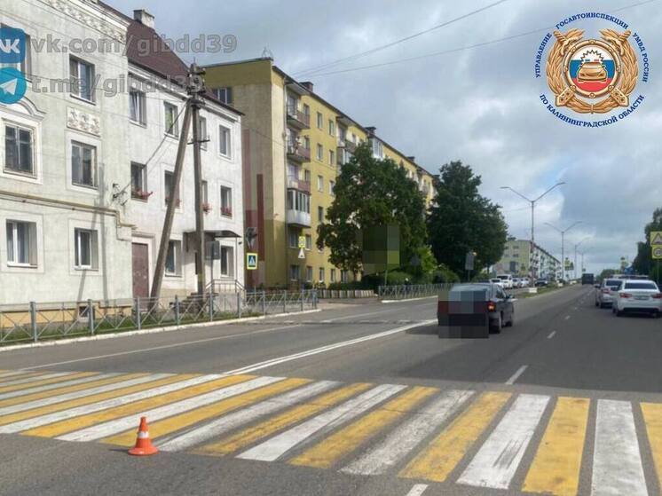 В Гусеве госпитализировали пострадавшую в аварии на пешеходном переходе