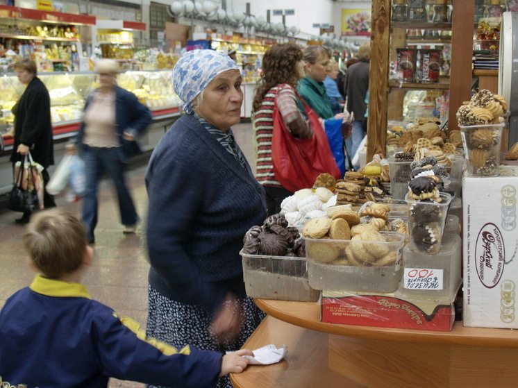 В Саратовской области дорожают сметана, картошка и хлеб