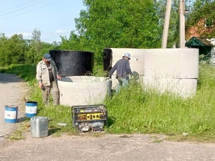 В Старорусском районе заменят деревенский водовод