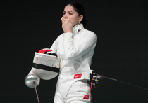 Первую медаль для сборной России на чемпионате Европы в Генуе завоевала шпажистка Айзанат Муртазаева