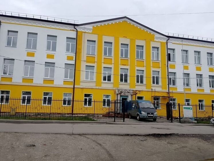 В Сахзаводской школе Орловской области началась замена окон