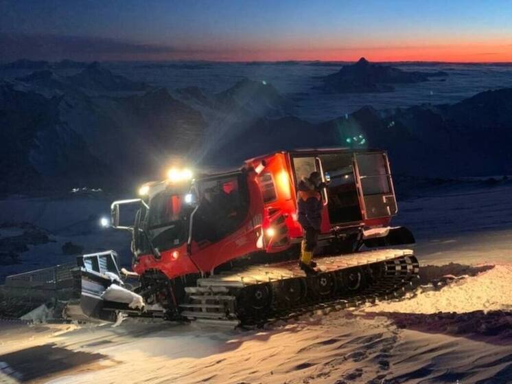 Спасатели нашли пропавших на Эльбрусе супругов из Москвы