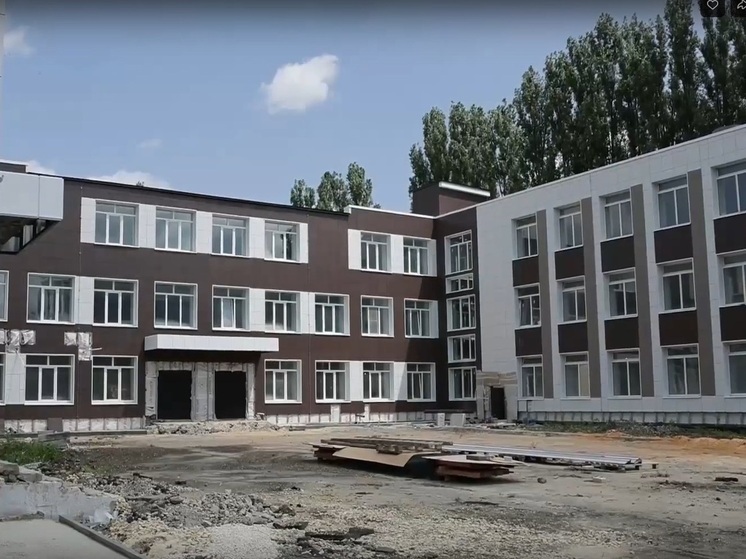 Депутаты проверили ход строительства и ремонта школ в Липецке