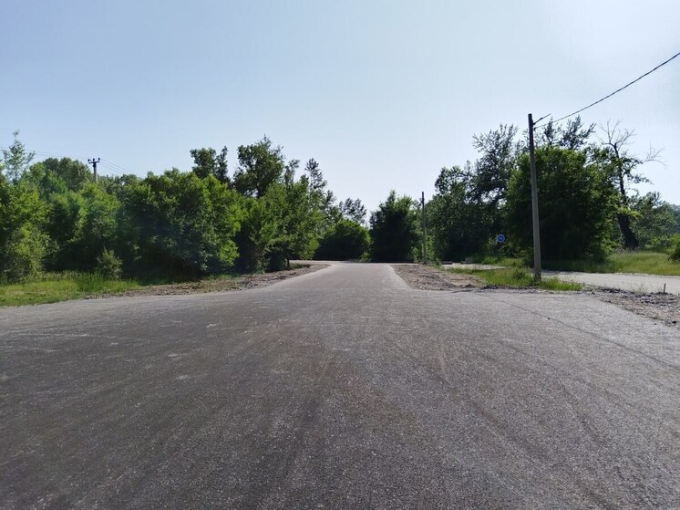 В абаканском парке заасфальтировали парковку