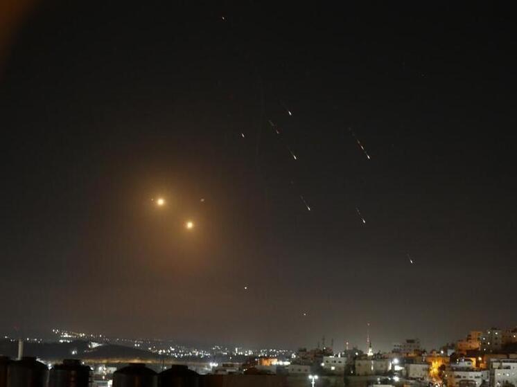 ВВС Ирана после ночной атаки заявили о полном контроле неба над Израилем