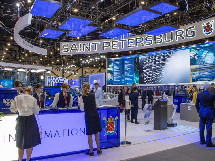 Дмитрий Демешин возглавил делегацию Хабаровского края на ПМЭФ