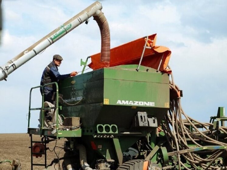 Аграрии Приамурье закончили сеять сою