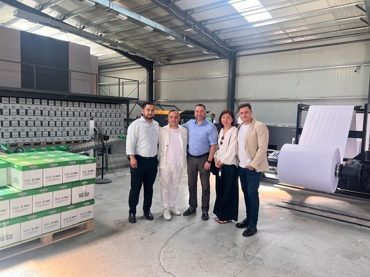 Ленобласть запустила в Казахстане производство офисной бумаги