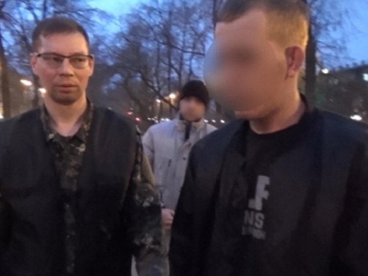 Дело об убийстве человека, спавшего на скамейке в Екатеринбурге, передано в суд