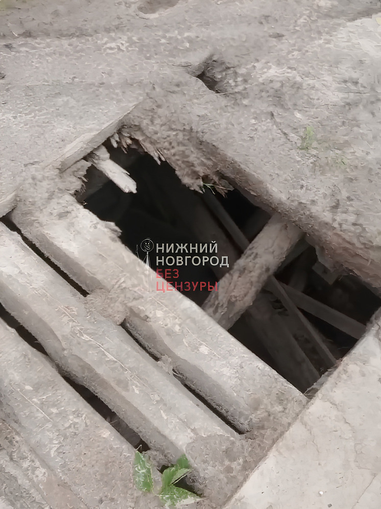 Автомобильный мост рухнул в Нижегородской области