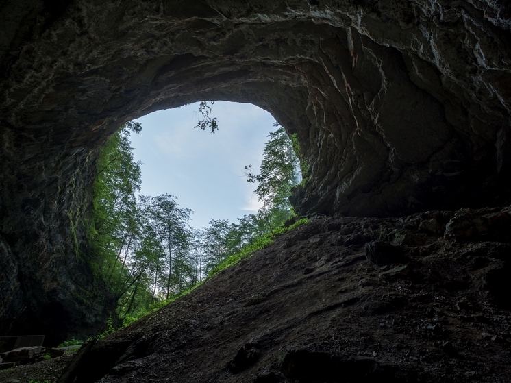 Трагедия в глубинах: тайны самой глубокой пещеры Веревкина