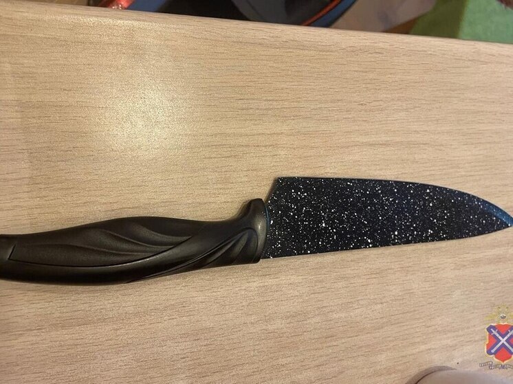 Волжанка зарезала собутыльницу из-за ревности после застолья с супругами