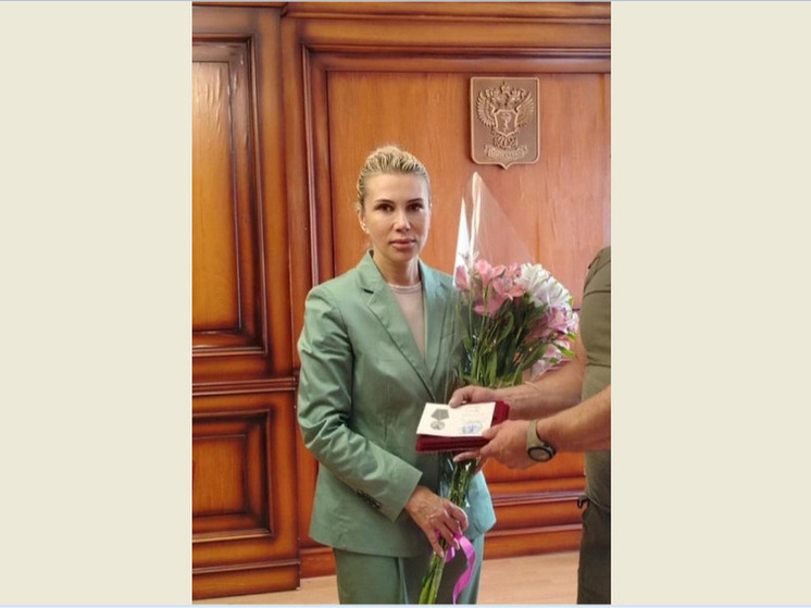 Главврач Ставропольской больницы награждена медалью «За помощь фронту»