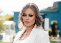 18-летняя российская художественная гимнастка Анна Попова собрала в одном видео моменты, в полной мере отражающие ее характер. Оказалось, лишь малознакомые люди могут считать хулиганистую спортсменку скромницей.