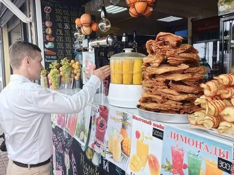 Как соблюдают санитарные нормы при продаже на Приморской набережной, проверили в Сочи