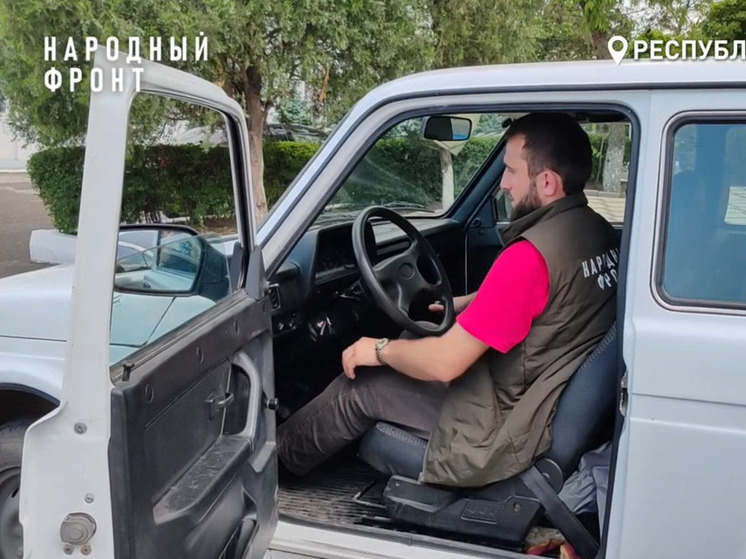 Народный Фронт передал в Дагестане автомобили для бойцов СВО