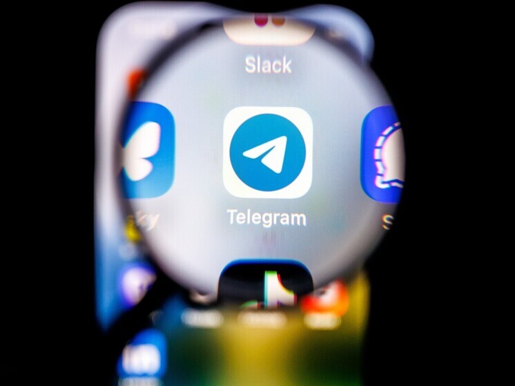 Дуров не стал отвечать в Telegram на вопрос Макрона о выборах президента Румынии