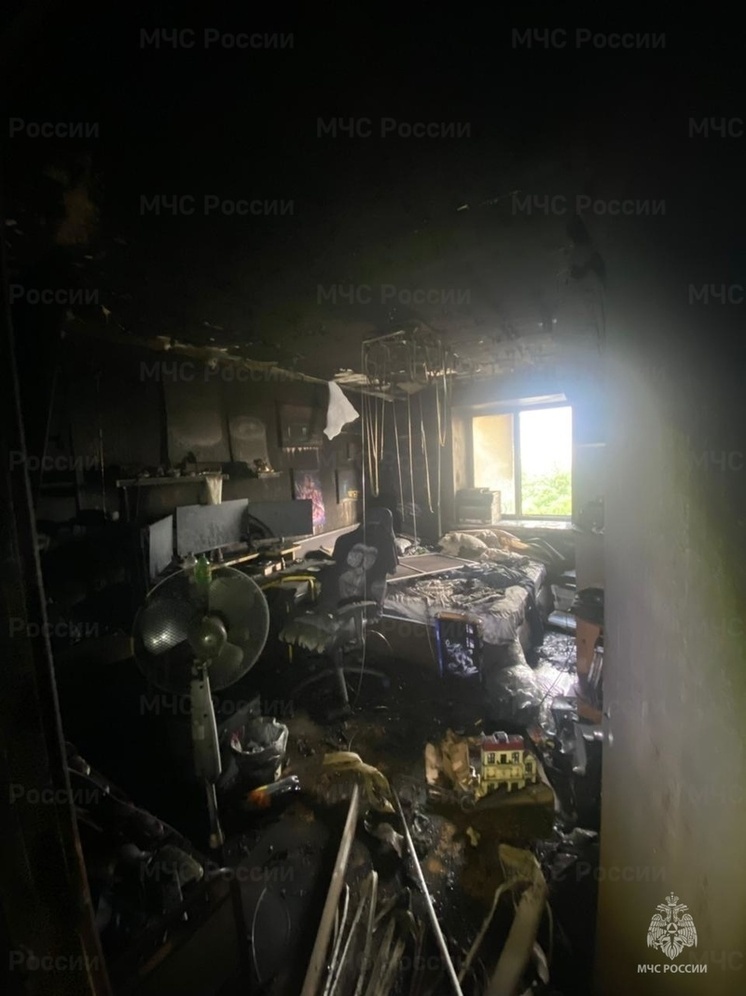 Квартиру в центре Калуги тушили 22 спасателя