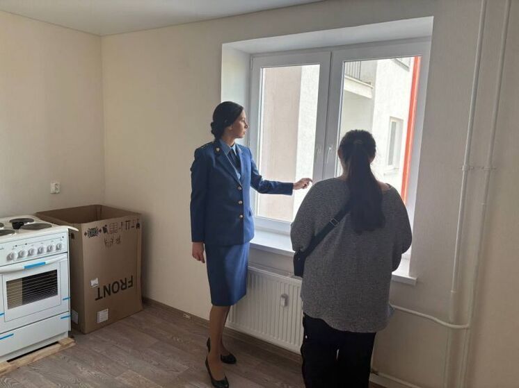 В Башкирии прокуратура помогла двум сиротам получить жилье