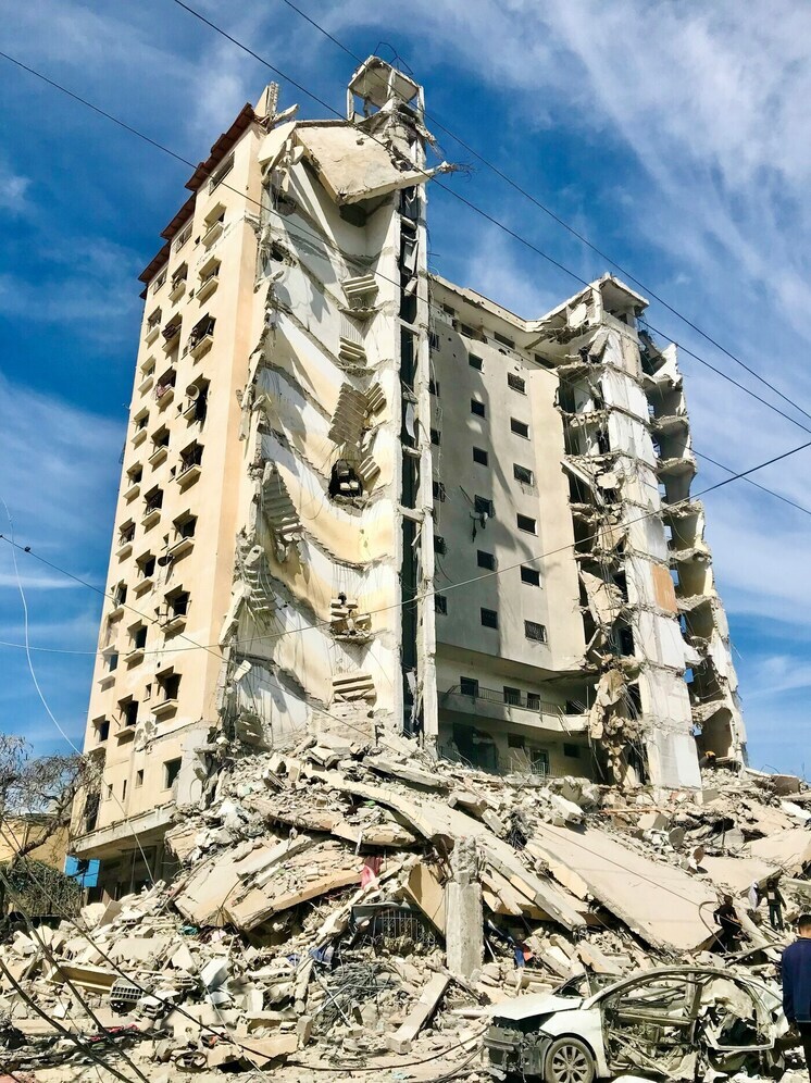 Обломки ракеты Ирана упали на крупную больницу «Сорока» в израильской Беэр-Шеве
