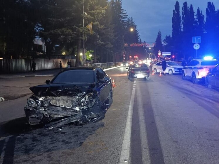 В Кисловодске лихач на иномарке устроил ДТП с погибшим и пострадавшими