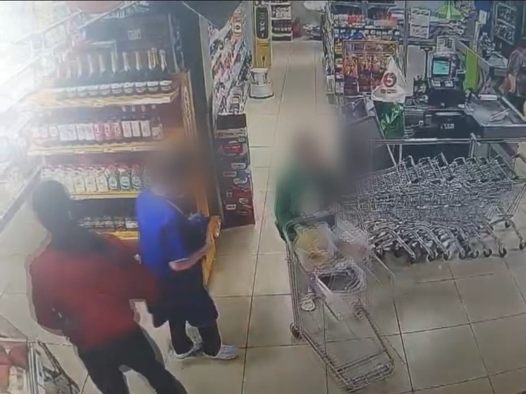 Семейная пара из Саянска обокрала магазин на 30 тысяч