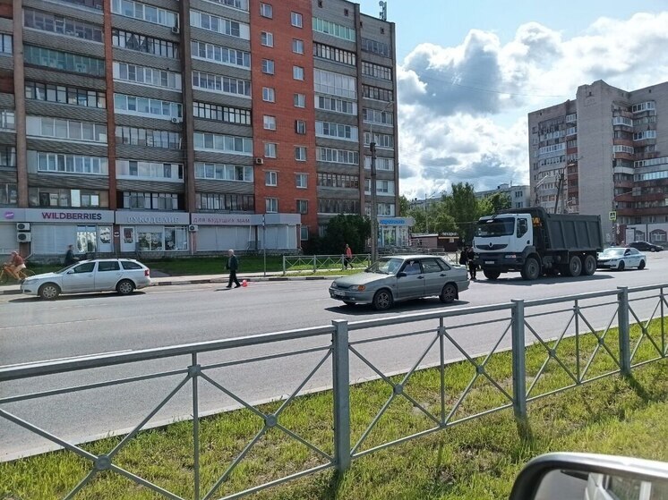 На псковском перекрестке очередное ДТП