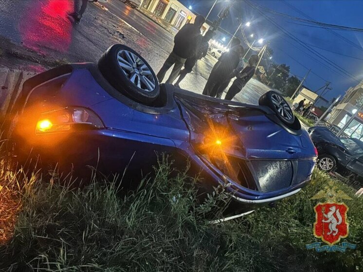 В Арамили водитель Daewoo спровоцировал ДТП, в котором пострадала женщина