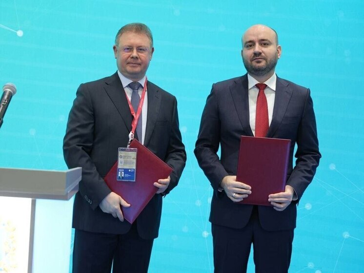 Правительство Самарской области и «КуйбышевАзот» подписали соглашение о сотрудничестве в рамках ПМЭФ на 25 млрд рублей