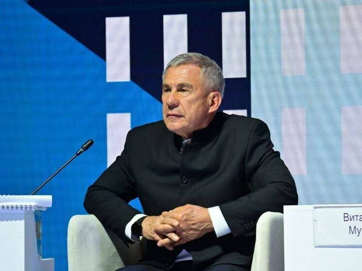 Минниханов рассказал на ПМЭФ о сохранении историко-культурного наследия