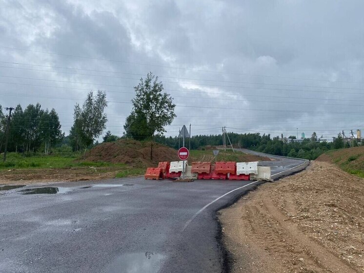 В поселке Тучково из-за дождей закрыли движение транспорта