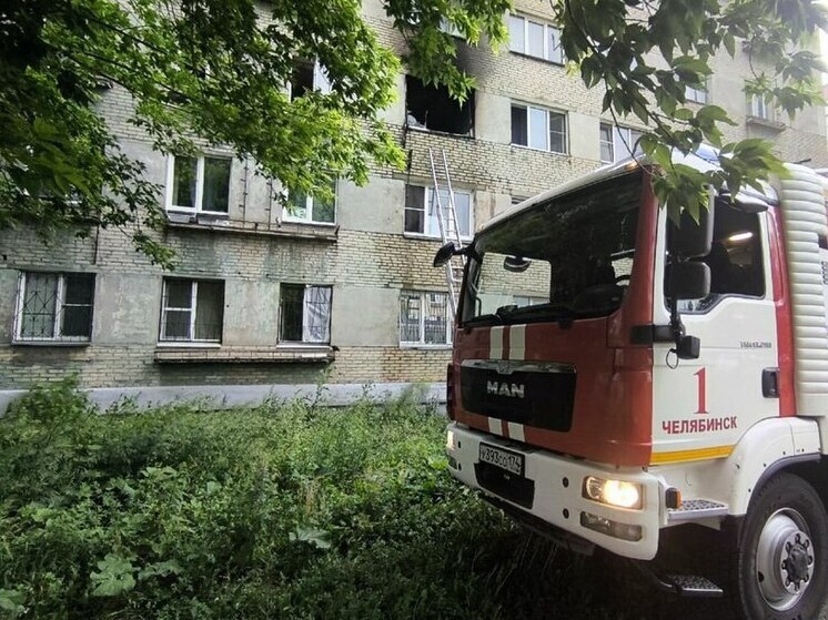 Человек задохнулся на пожаре в Челябинске