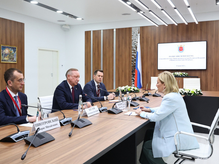 Беглов: сотрудничество Петербурга и Минкультуры РФ поможет возродить «Ленфильм»