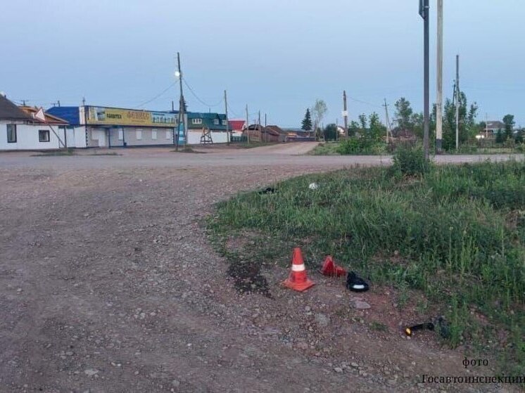 Подросток пострадал при падении мотоцикла в Боханском районе