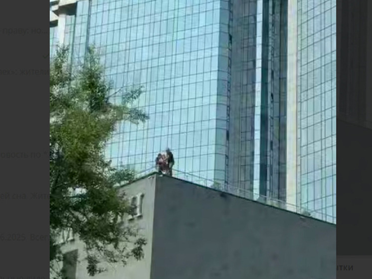 Охрана жилого комплекса предотвратила попытку суицида во Владивостоке