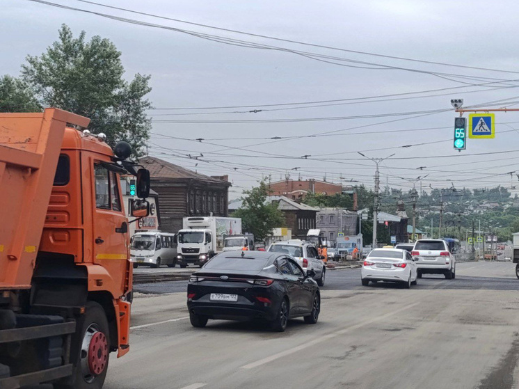 В Барнауле открыли движение по проспекту Красноармейскому