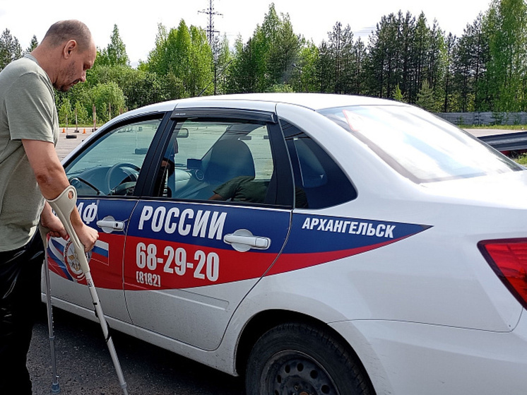 В Поморье ветераны СВО проходят обучение вождению на автомобилях с ручным управлением