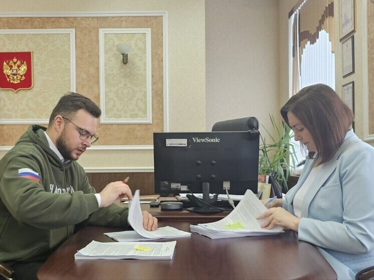 Тульский Росреестр передаст несколько авто на СВО через "Народный фронт"
