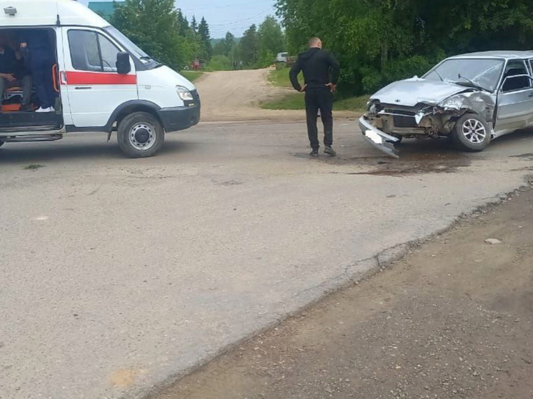 ДТП в Ленском районе: два человека пострадали