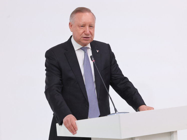 Беглов: Петербург получит 1400 единиц медтехники и обновит 19 объектов в 2025 году