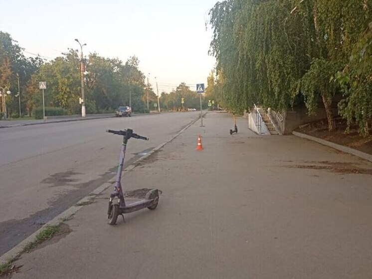 В Волгограде подростки на электросамокате сбили пешехода