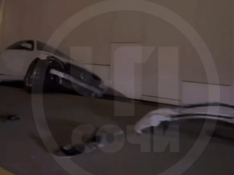 Ночью на трассе «Джубга-Сочи» погиб водитель иномарки