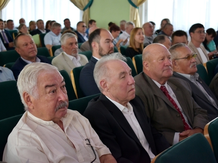 В Чувашии наградили ведущих аграриев республики