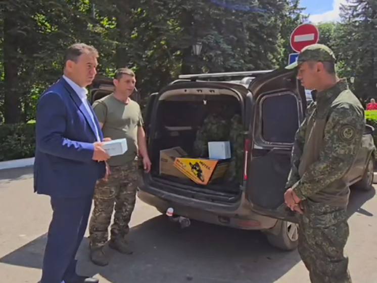 В Бабынинском районе поддержали бойца СВО