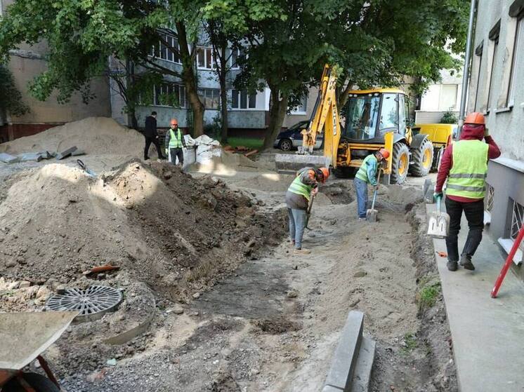В Калининграде до конца года отремонтируют 17 дворов